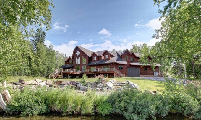 Big Lake House | Alaska Lake Front Luxury