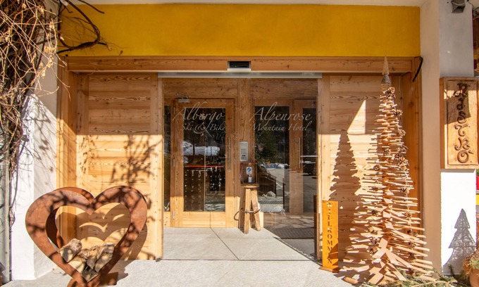 Bieltschocke Hotel | ALBERGO ALPENROSE Ski&Bike Mountain Hotel