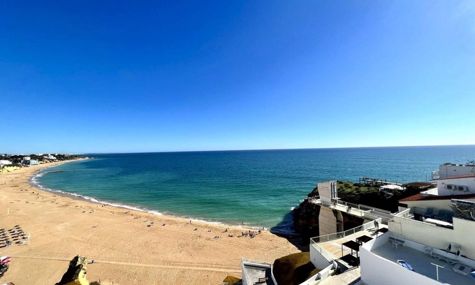 Peneco Beach Apartment | Albufeira Beach Ocean 6 by Homing