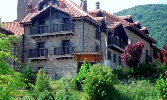 Gavin Cottage | Alcaire house for 2 people