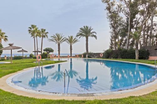 Puerto de la Duquesa Apartment | Alcam Manilva Beach