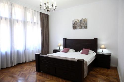 Campulung House | Aleea Teilor