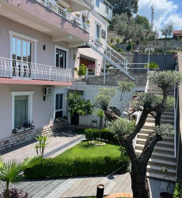 Kruje Bed & Breakfast | Alesio Guest House