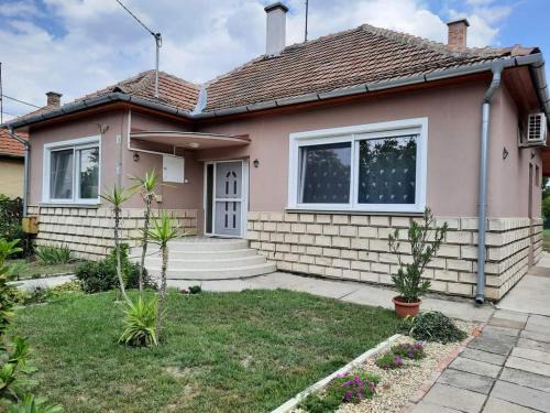 Gyula House | Alexander apartman