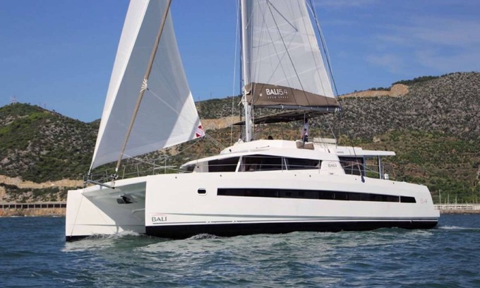 Horsepath Boat Rental | All Inclusive Yacht Charter: Destiny Unbound