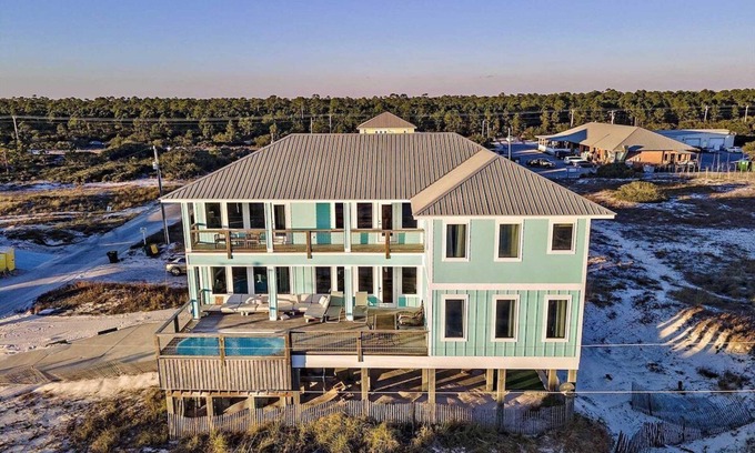 Fort Morgan Hotel | 🌊 All Ours – Gulf-Front Luxury | Private Pool & Boardwalk | Sleeps 24! 🌊