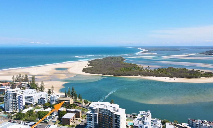 Caloundra Apartment | Allamanda, Unit 11, 32 Esplanade, Bulcock Beach