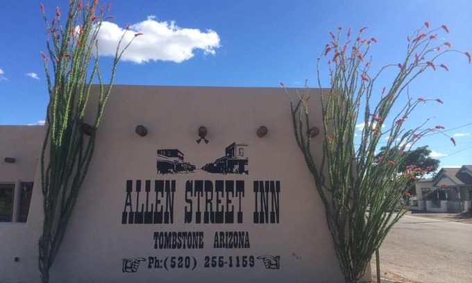 Tombstone Hotel | Allen Street Inn