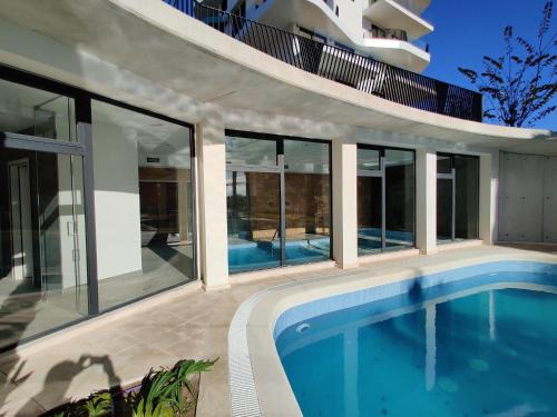 Villajoyosa Apartment | ALLONBAY spa & beach house