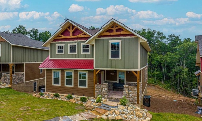 Gatlinburg House | Almost Heaven chalet