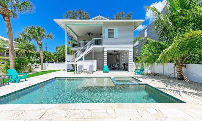 Anna Maria House | Aloha Fern: North End Beach House, Pool by Anna Maria Life Vacation Rentals