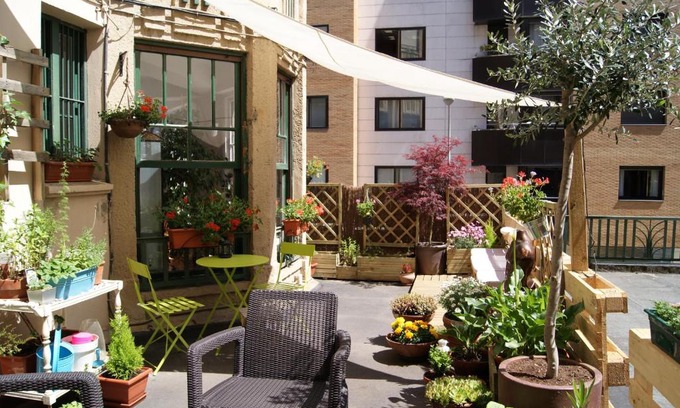 Segundo Ensanche Hostel | Aloha Hostel