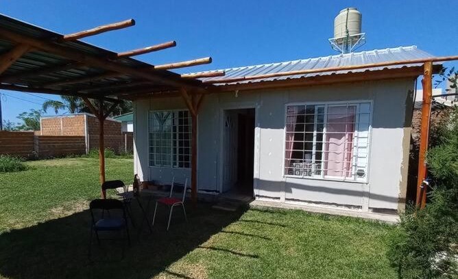 Aldea Valle Maria House | Alojamiento con estacionamiento cubierto.