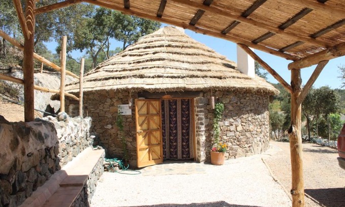 Cazalla De La Sierra House | Alojamiento Los Chozos