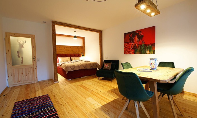 Werfenweng Apartment | Alpen Apartment Werfenweng - peace and quiet - pool - mountain view