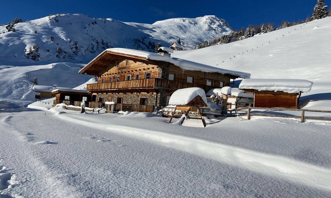 Zellberg House | Alpine pasture in the Zillertal mountains