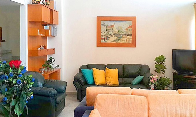 Haret Sakher Apartment | AlSaeed Residence is a 200m duplex apartment located on the seaside of Jounieh.