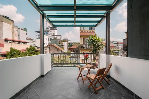 Hang Bo House | Alumas Home