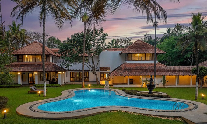 Narasapura House | Amã Stays & Trails Mangirish Farmhouse, Alur, Bengaluru