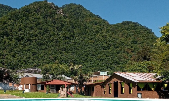 Rio Blanco House | AM 1 to 4 Huespe 3km TELEFERICO ORIZABA SUPER SAFE HOLIDAY ACCOMMODATION