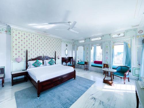 Shavri Colony Hotel | Amar Kothi