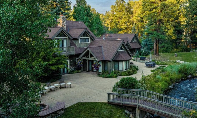 Durango - Purgatory House | Amazing cabin on 9 acres on the Florida River - Hot Tub - 20 Min to DGO