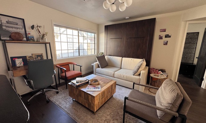 Alhambra Condo | Amazing Condo In Downtown Alhambra, 20 minutes to DTLA, 10 minutes to Pasadena