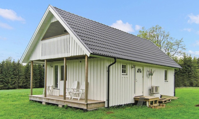 Burseryd House | Amazing home in Burseryd with kitchen