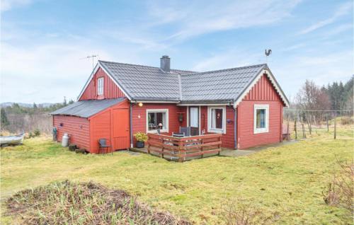 Austrheim House | Amazing Home In Fonnes With Wifi