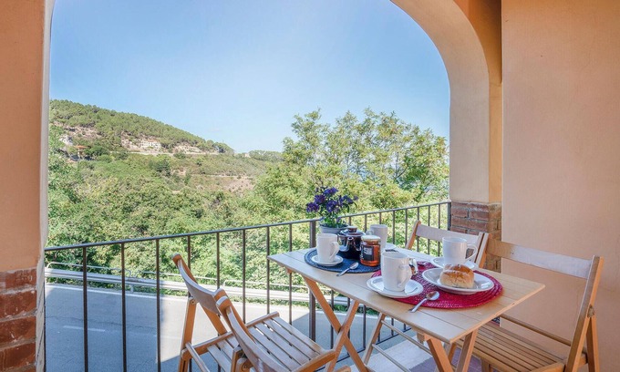 Marciana House | Amazing Home in Marciana With 3 Bedrooms and Internet