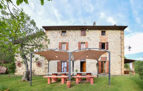 Pieve Santo Stefano House | Amazing Home In Pieve Santo Stefano Ar