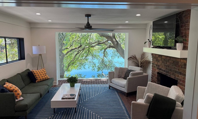 Winter Park House | Amazing lakefront mid-modern 3-bed Winter Park home surrounded by Natural Beauty