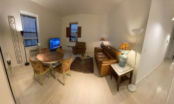 Central Park West House | Amazing one bedroom in best location of Manhattan, near all