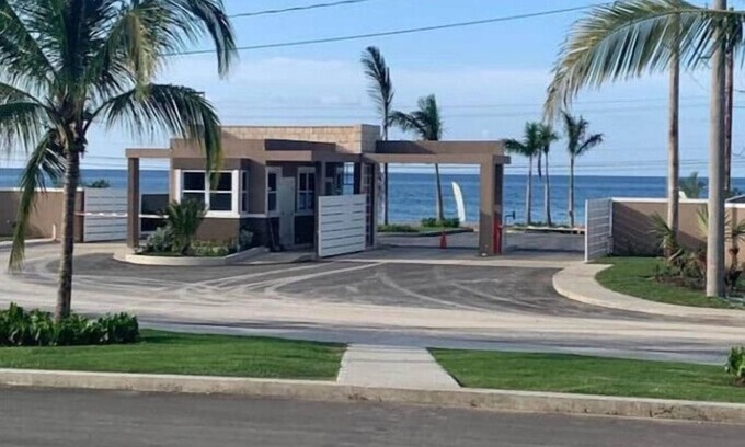 Lucea House | Amazing & Relaxing Vacation Homen Gated 2brm/2bthn