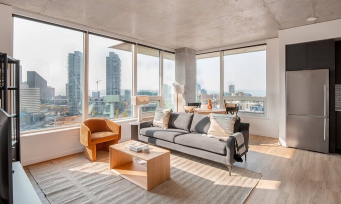 South Lake Union Apartment | Amazing South Lake Union 2BR w/W/D & Roof, nr Lake Union, by Blueground