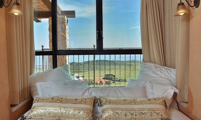 Artists Colony Apartment | Amazing Suite with Galilee View