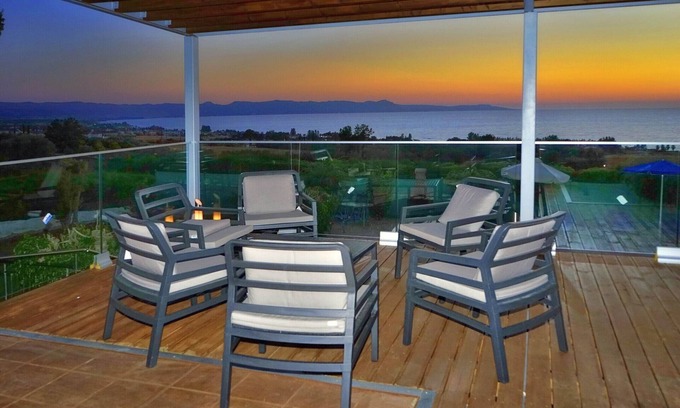 Argaka Villa | Amazing Views 180 degrees, Peace & Tranquillity mixed with Picturesque Scenery