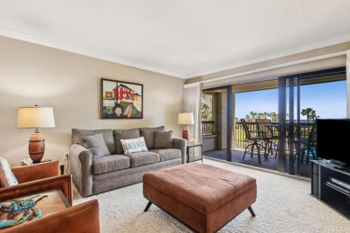 Amelia City House | Amelia Surf and Racquet Club Condo - Ocean Front - 2nd Floor - Pools - Tennis Courts - Sleeps 6