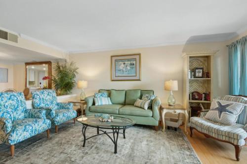 Amelia City House | Amelia Surf and Racquet Club Condo - Ocean Front - 3rd Floor - Pools - Tennis Courts - Sleeps 4