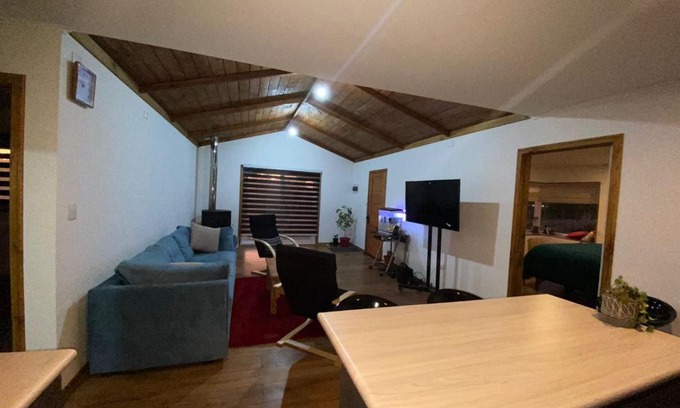 Quellon House | Amplia casa a 1500 metros de Balneario