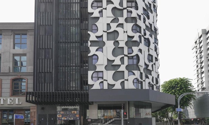 Jalan Besar Hotel | Amrise Hotel Kitchener