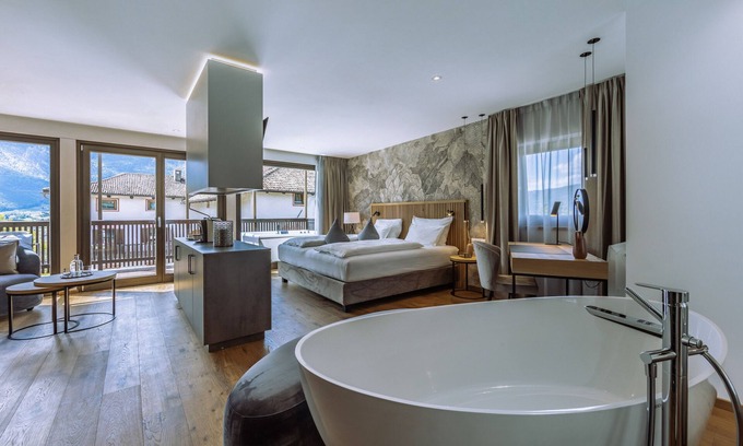 Appiano Sulla Strada del Vino Hotel | Ansitz Rungghof