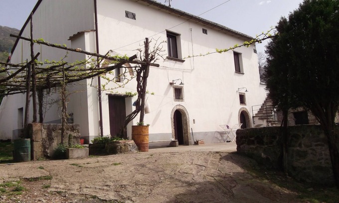 Fisciano House | An oasis of silence and nature, immersed in the Monti Picentini Park