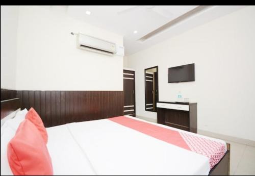 Jagadhri Hotel | Anand Residency