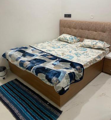 Gondia Apartment | Anant Shree Guest House Ac Room With Free Wifi Hotel Gondia