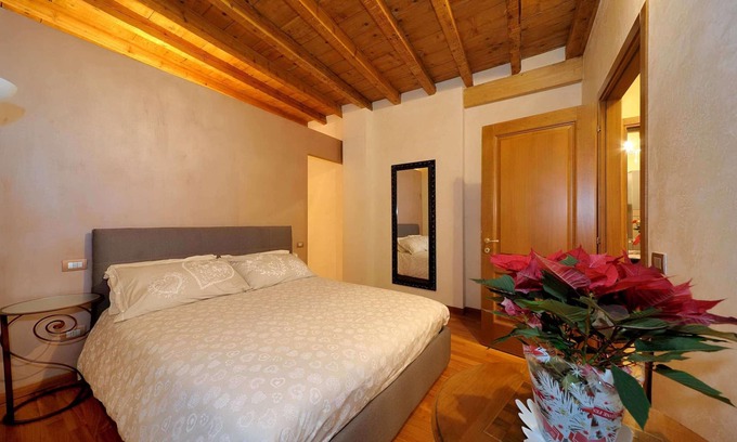 Salo Apartment | Ancient theater in the center