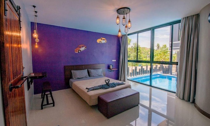 Wang Pong Hotel | Angela resort