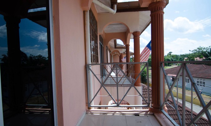 Alor Gajah Bed & Breakfast | Anggerik Residence