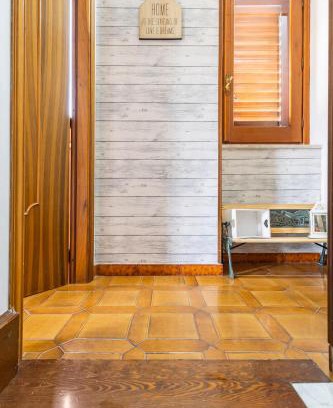 Vibo Valentia Apartment | Angolo d'Epoca con Bagno Privato nel centro Storico