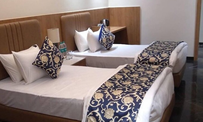 Jabalpur Hotel | Ankit Hotel by M Square